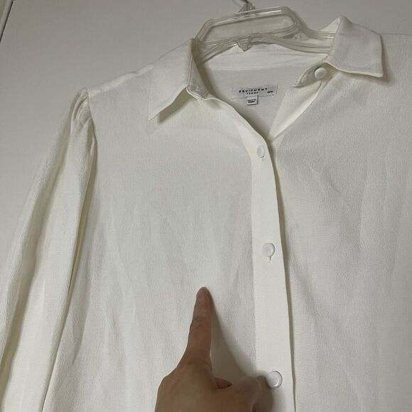 EQUIPMENT IVORY BUTTON DOWN LONG SLEEVE COLLAR BLOUSE SIZE MEDIUM - Picture 3 of 6